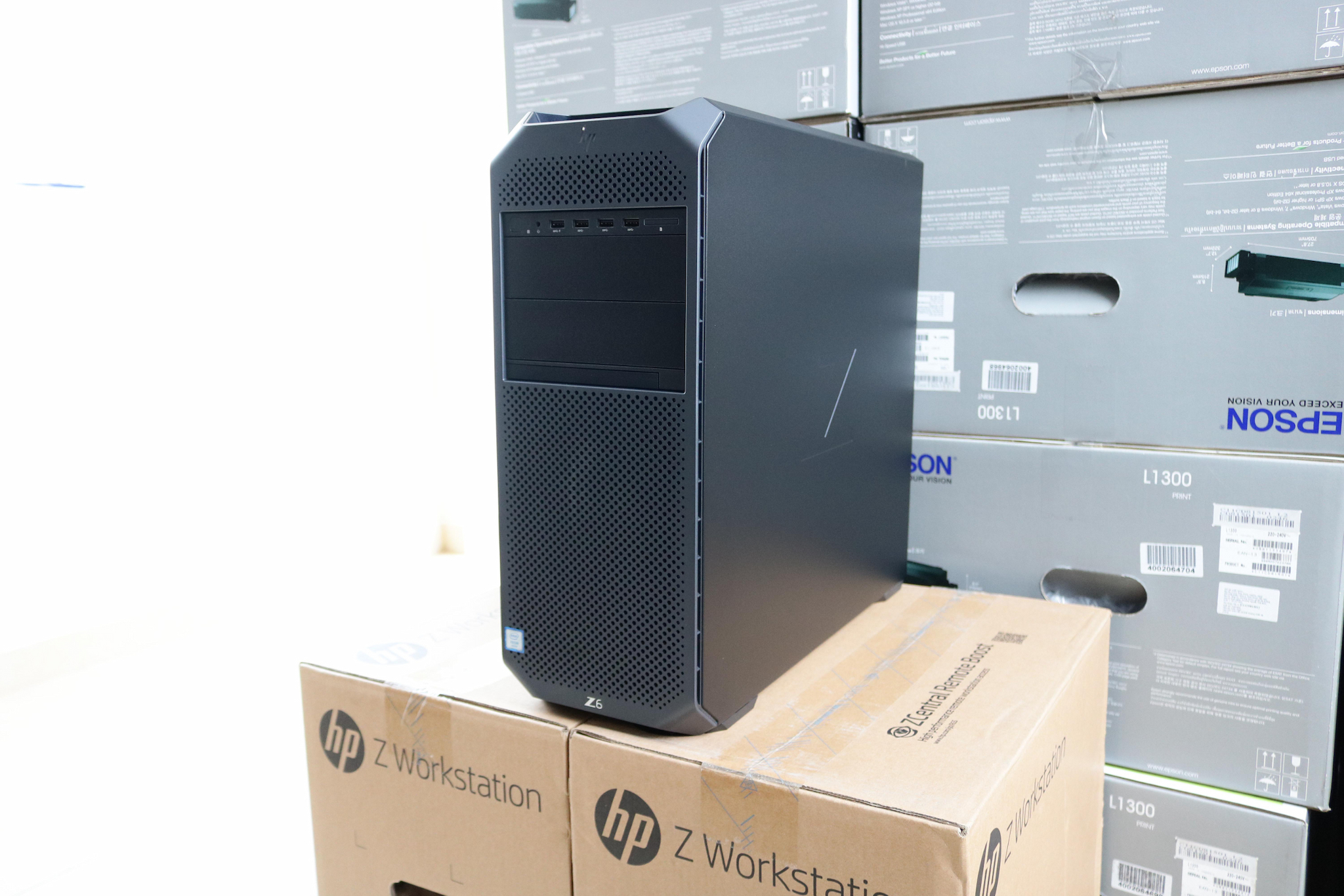 Hình ảnh chi tiết Workstation HP Z6 G4 tower Xeon Silver 4210/ 16GB DDR4/ 256GB SSD/Linux - 4HJ64AV - Ảnh số 3