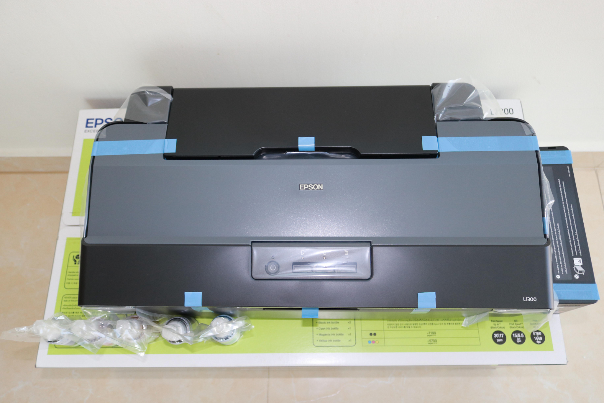 Hình ảnh chi tiết Máy in phun màu Epson L1300 - Ảnh số 7