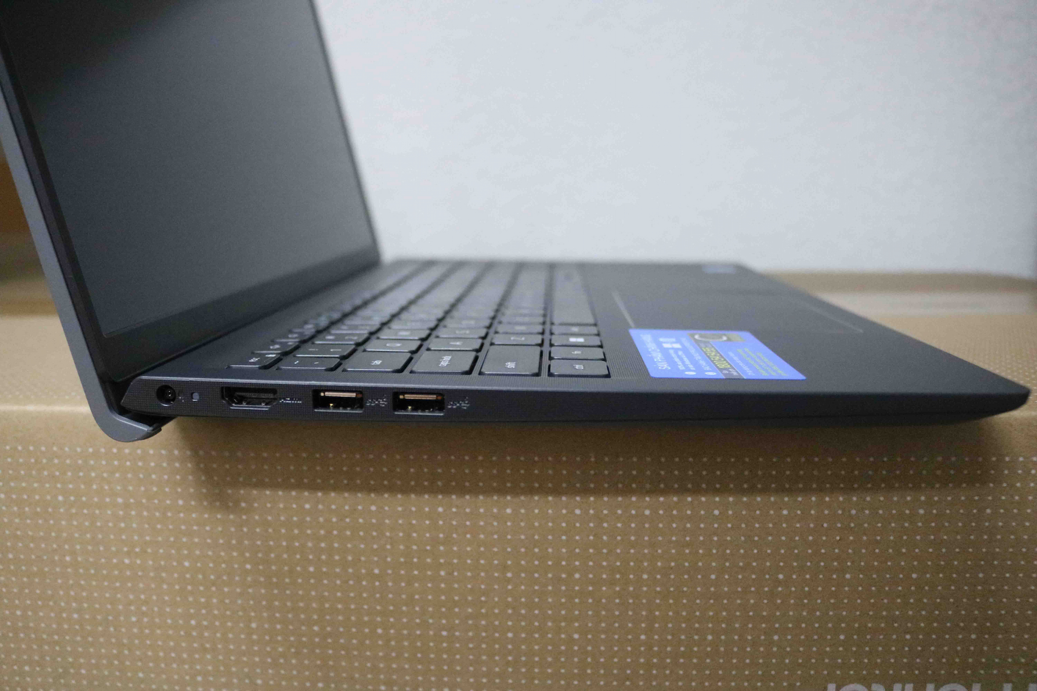 Hình ảnh chi tiết Laptop Dell Vostro 3520 I5-1235U/ 8GD4/ 512SSD/ 15.6FHD/Win 11/OFFICE HOME_ST/5M2TT2 - Ảnh số 5