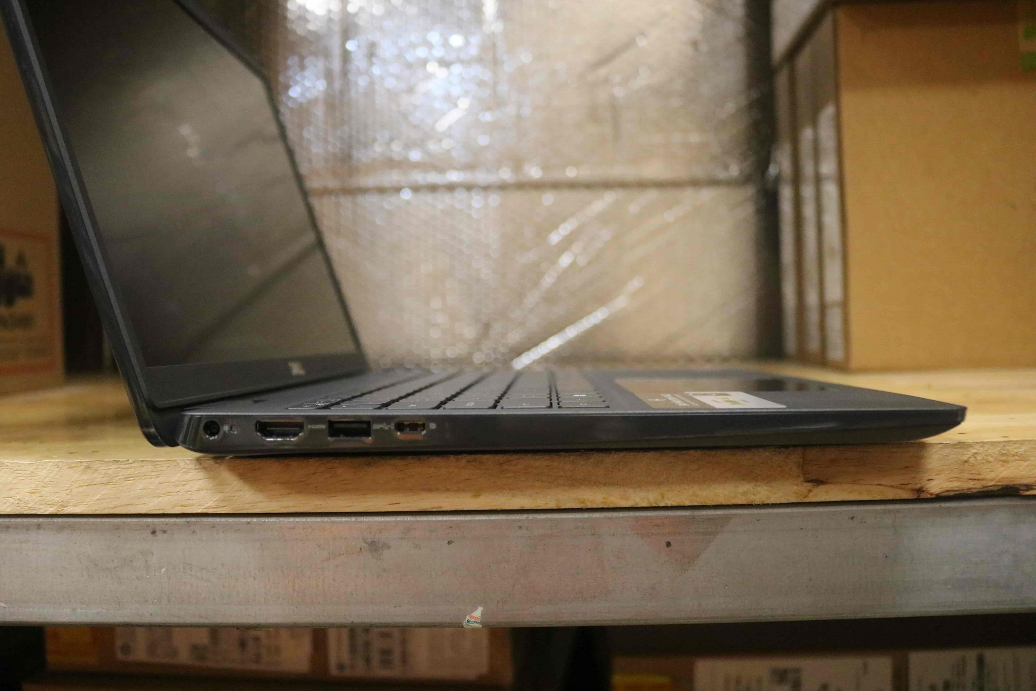 Hình ảnh chi tiết Laptop DELL Latitude 3520 I5-1135G7/8GB/256GB/15.6INCH/FEDORA 70251594 - Ảnh số 4