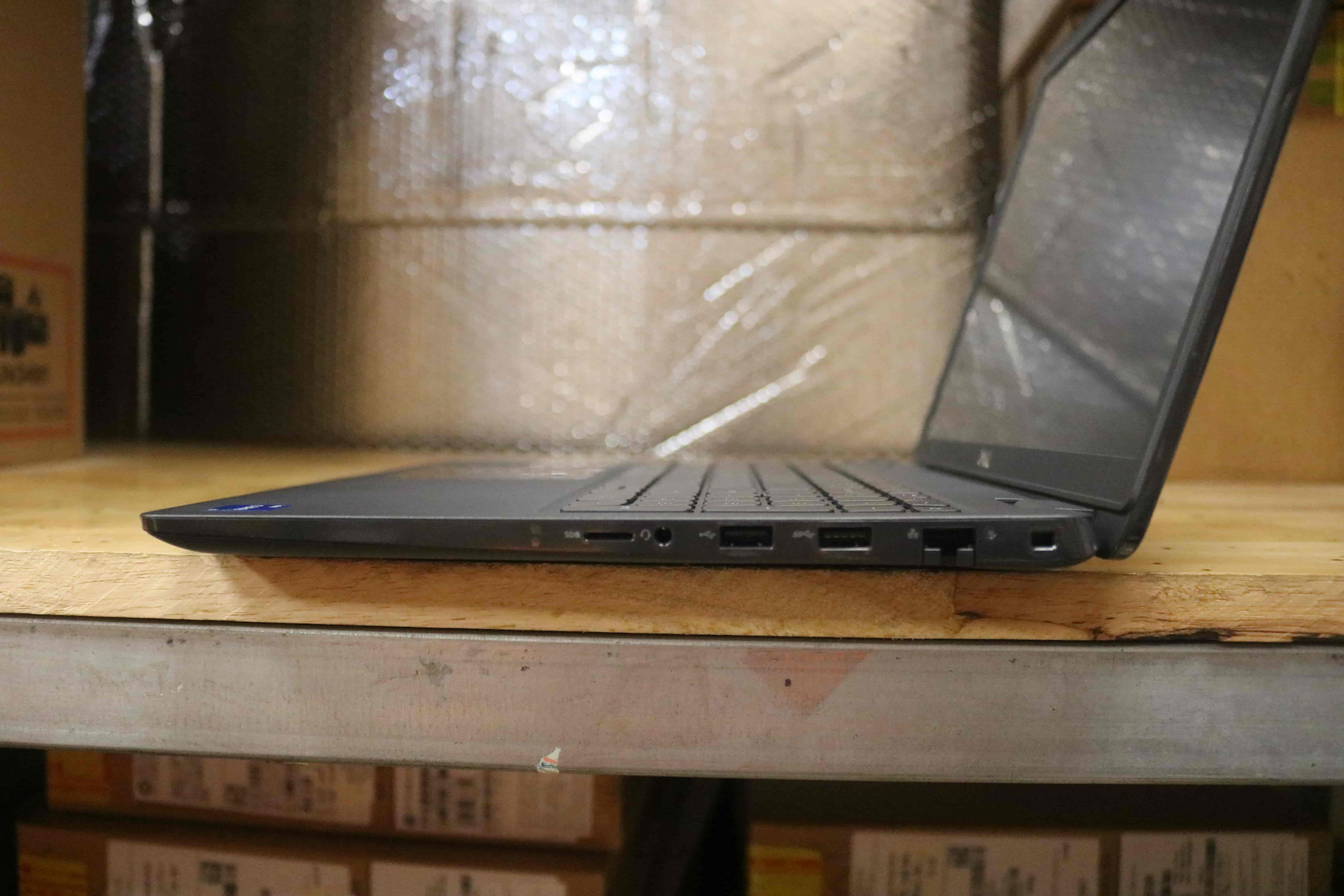 Hình ảnh chi tiết Laptop DELL Latitude 3520 I5-1135G7/8GB/256GB/15.6INCH/FEDORA 70251594 - Ảnh số 5