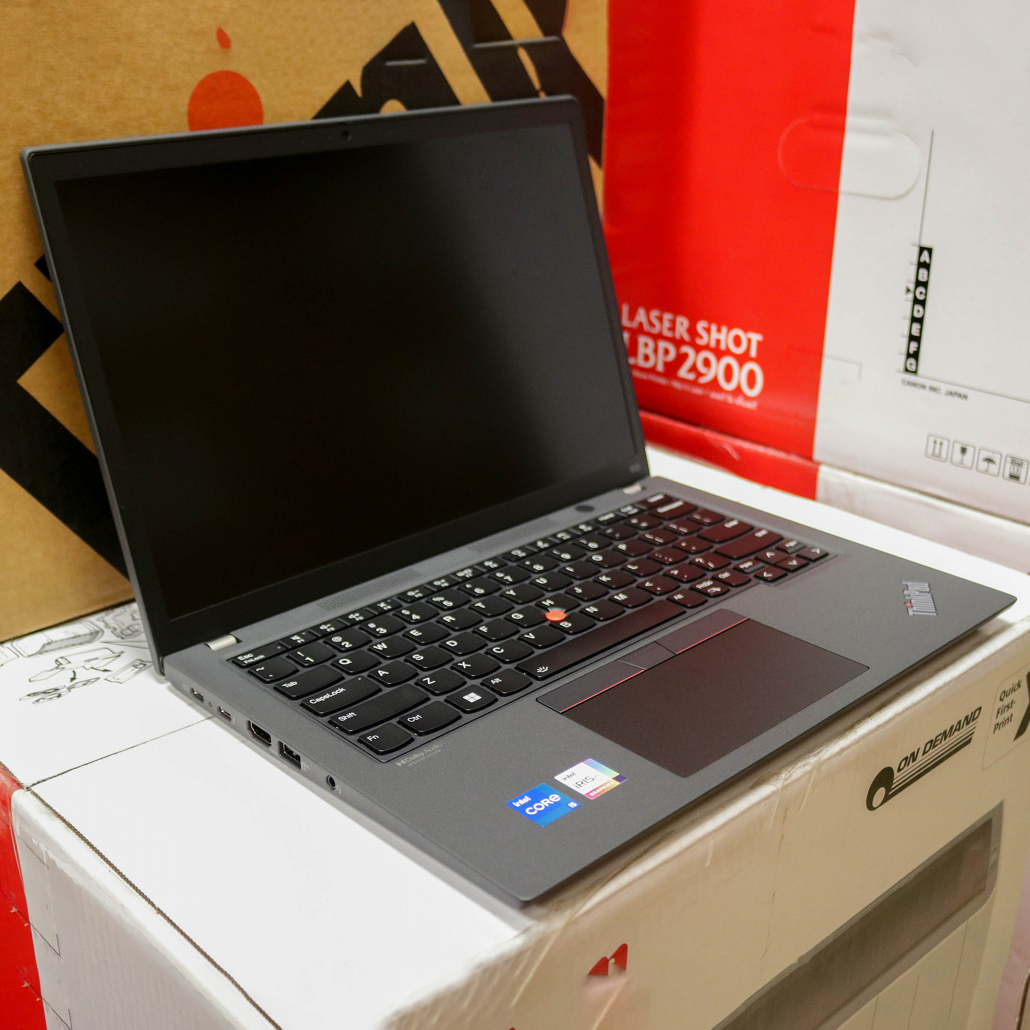 Hình ảnh chi tiết Laptop Lenovo Thinkpad x13 gen 3/ core i7-1255u/ 16gb/ 512 gb ssd/ 13.3inch wuxga/ villi black/ 21bqs31r00 - Ảnh số 3
