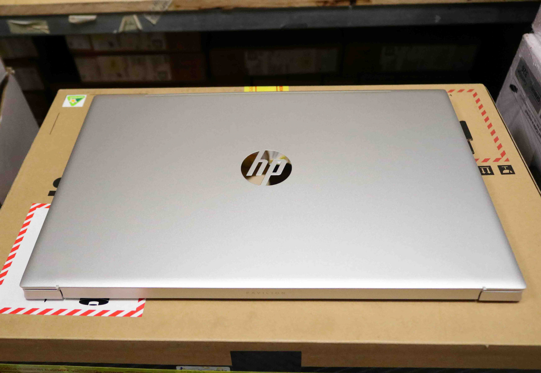 Hình ảnh chi tiết Laptop HP Pavilion 15-eg2063TX I5-1235U/ 8GD4/ 512Gb SSD/ 15.6FHD/win 11/2G MX550/7C0Q2PA - Ảnh số 2