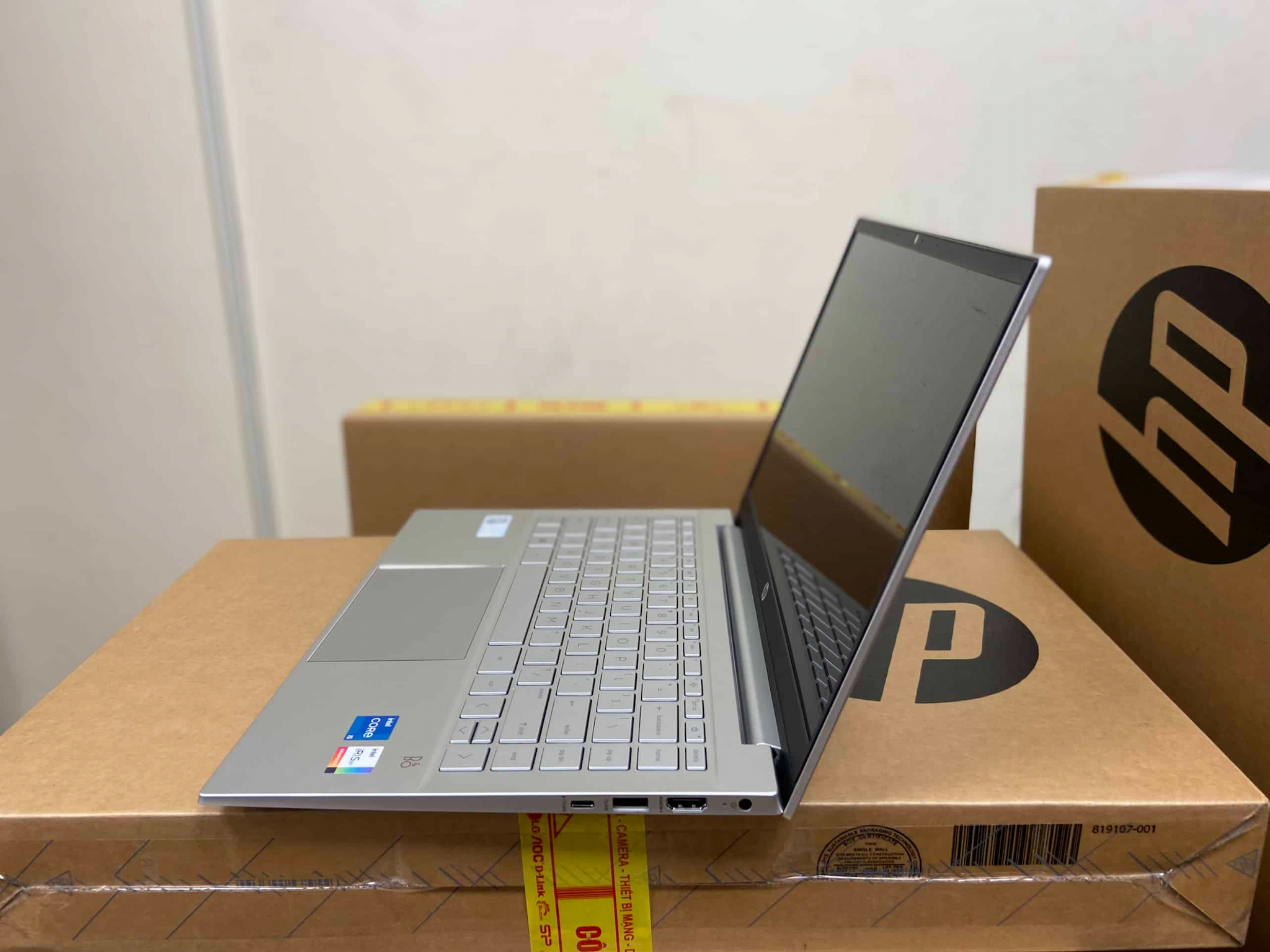 Hình ảnh chi tiết HP Pavilion 14-DV2070TU I3-1215U/8GB /256GB SSD/14INCH FHD/ WIN 11/7C0V9PA - Ảnh số 4