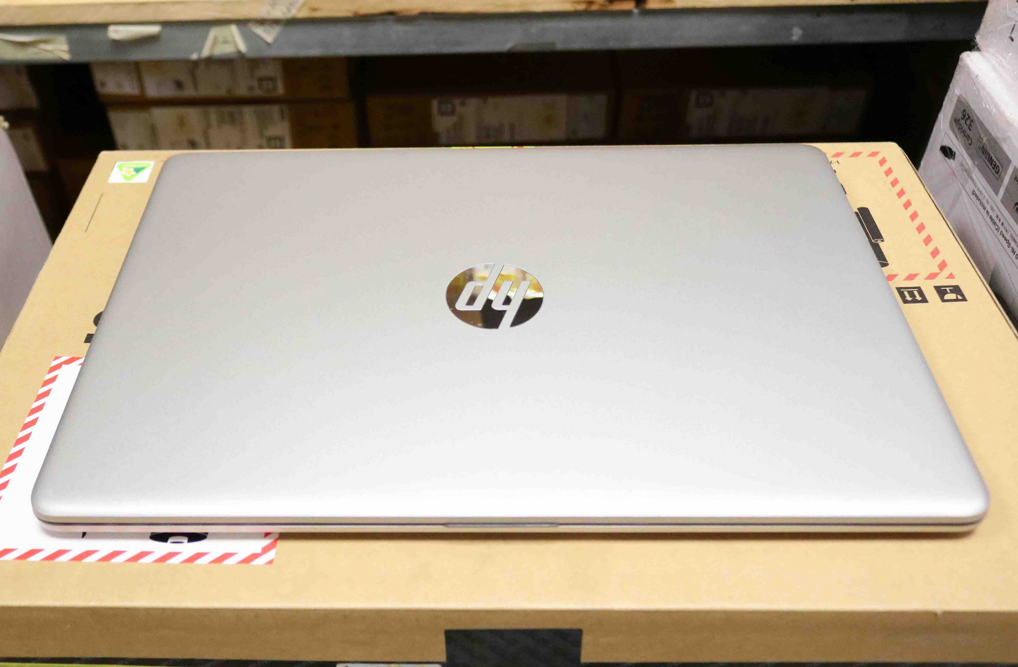 Hình ảnh chi tiết Laptop HP 15S-FQ2712TU  I3-1115G4/8GB / 256GB SSD/ 15.6INCH FHD/WIN 11/7C0X2PA - Ảnh số 4