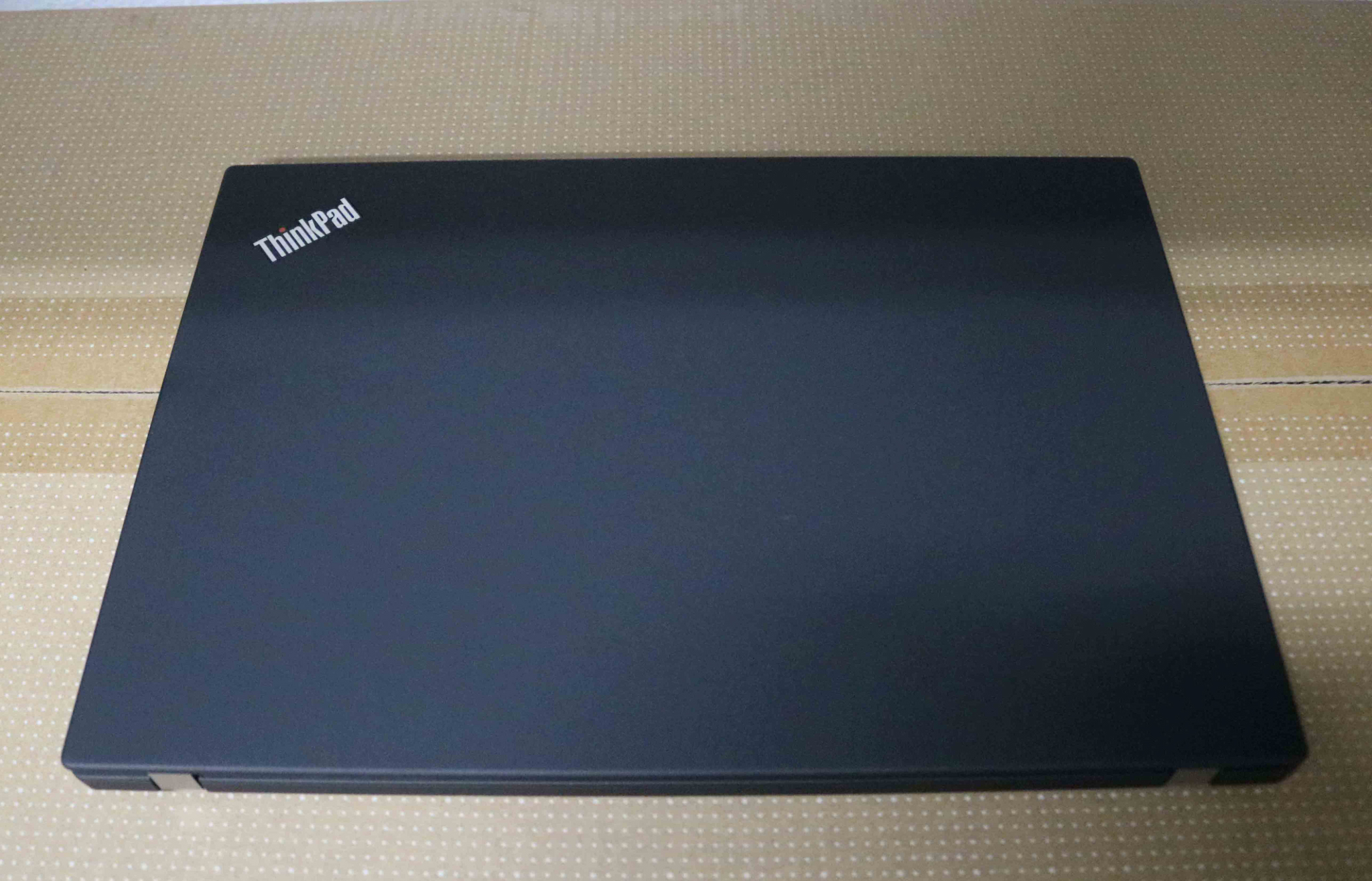 Hình ảnh chi tiết Laptop Lenovo ThinkPad T14 G2 I5-1135G7/ 2x8GB RAM/ 512GB SSD/14INCH FHD TOUCH/ WIN 11 PRO/3YRS/20W0016GVN - Ảnh số 5