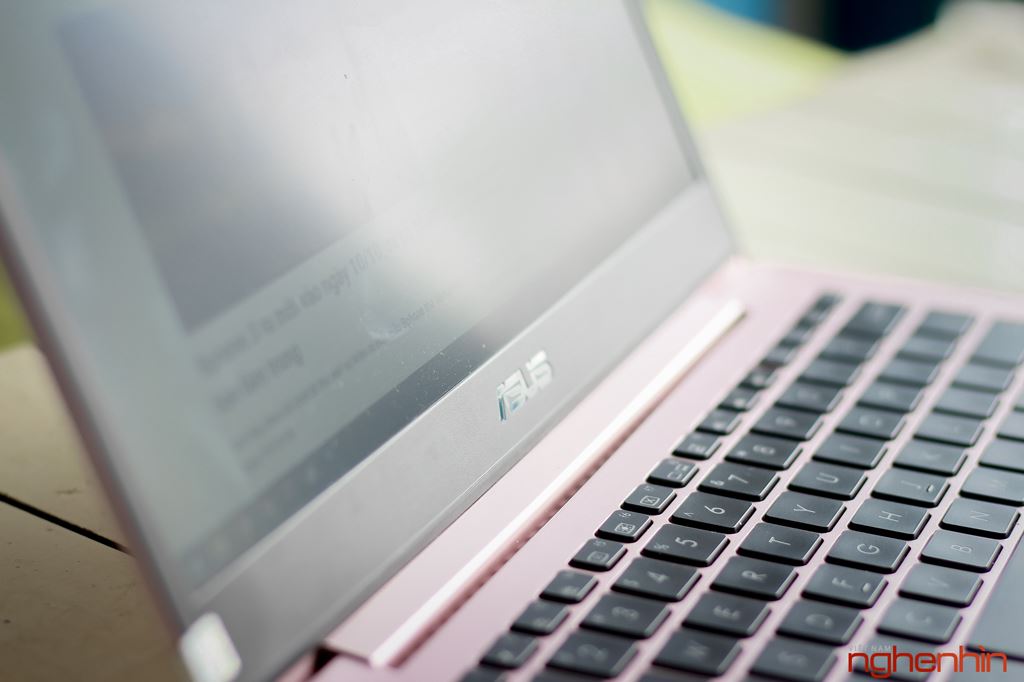 Đánh giá laptop siêu nhẹ siêu bền Asus Zenbook UX331 giá 30 triệu ảnh 5