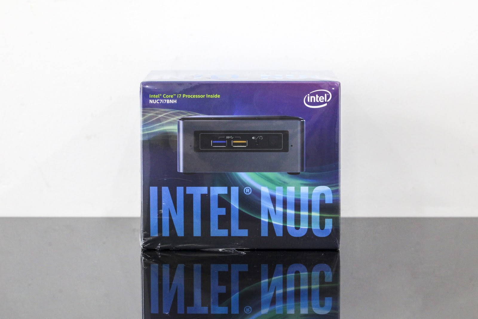 Đánh giá cặp đôi Intel NUC7i7BNH và SSD 660p: Không thể thiếu cho góc học tập 