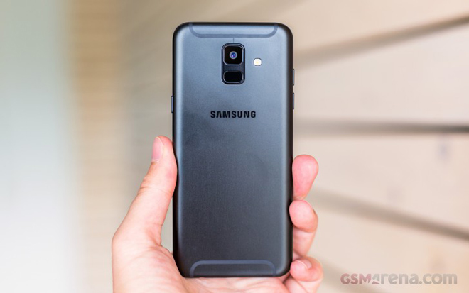 Đánh giá Galaxy A6 2018: Smartphone đáng mua trong tầm giá 6 triệu hình ảnh 6 danh gia galaxy a6 2018: smartphone dang mua trong tam gia 6 trieu hinh anh 6